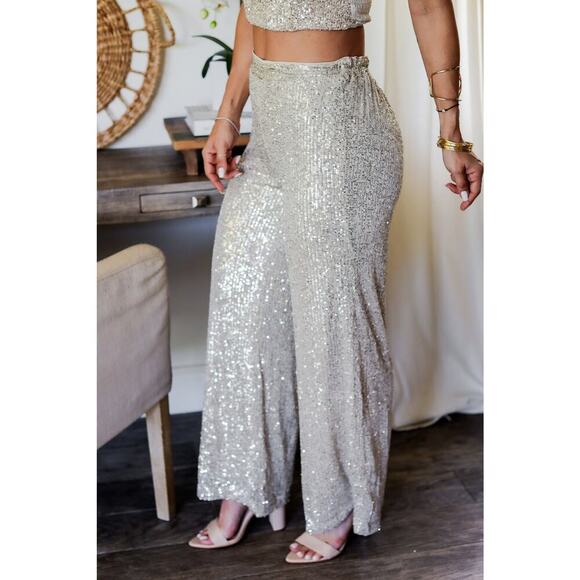 The CeCe Silver Sequin Pants Straight Leg Elastic Waist Band Stretchy X-large - Picture 3 of 14